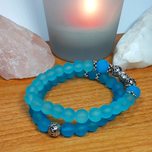 Last Chance Blue bracelet set w/mermaid charm - Picture 7 of 8